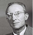 Урі Цві Гринберг (1896 – Білий камінь, Галичина; 1981 – Рамат Ган, Ізраїль) – впливовий поет, писав на івриті та їдиші. Був членом першого Кнесета від партії «Херут» (свобода). Отримав нагороду від держави Ізраїль за його літературну творчість в 1957.