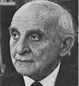 Сало Віттмаєр Барон (1895 – Тарнів, Галичина; 1989 – Нью-Йорк, США) – Найбільш значний дослідник історії євреїв у своєму поколінні. Отримав три докторати від Віденського університету. Був першим професором з історії євреїв у американському університеті. Викладав у Колумбійському університеті в Нью-Йорку протягом 3 десятиліть (1930-1963).